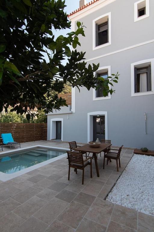 Villa Samos - Renovated Stone Villa With Private Pool- 2 Min From The Sea! Ágios Konstantínos Extérieur photo